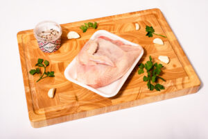 CHICKEN BREAST QUARTER TRAYED